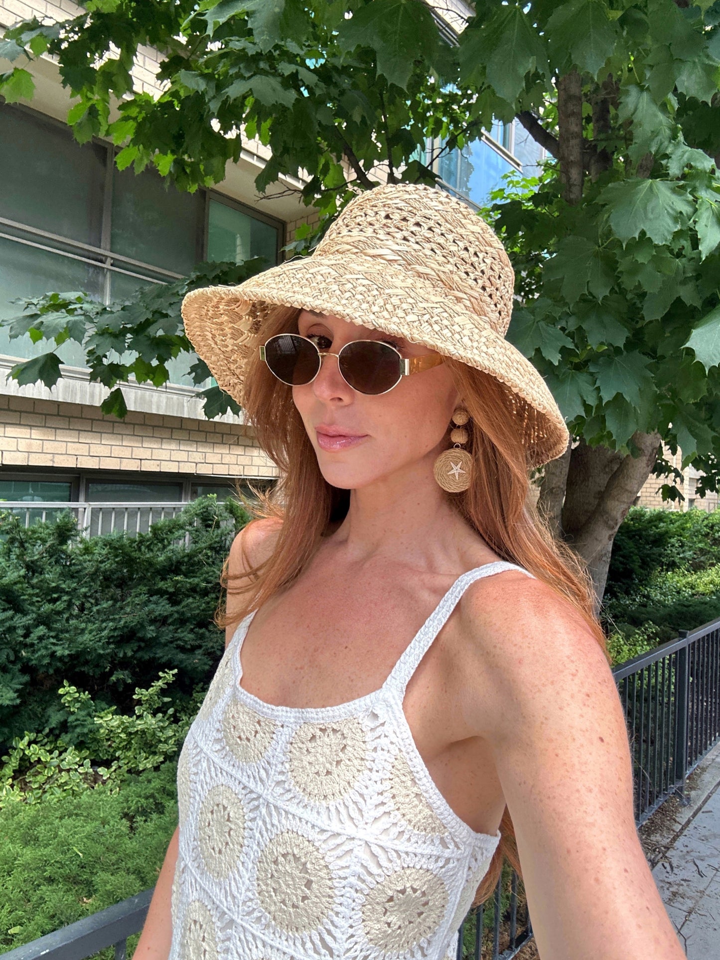 THE LÉONIE HAT